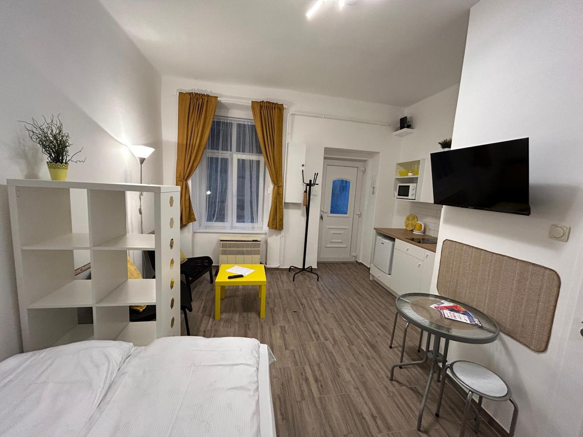 Central Boulevard Apartman ブダペスト エクステリア 写真